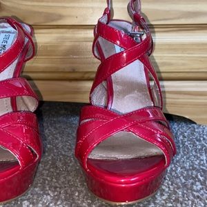 Steven Madden Red Womens Ankle Strap Size 9